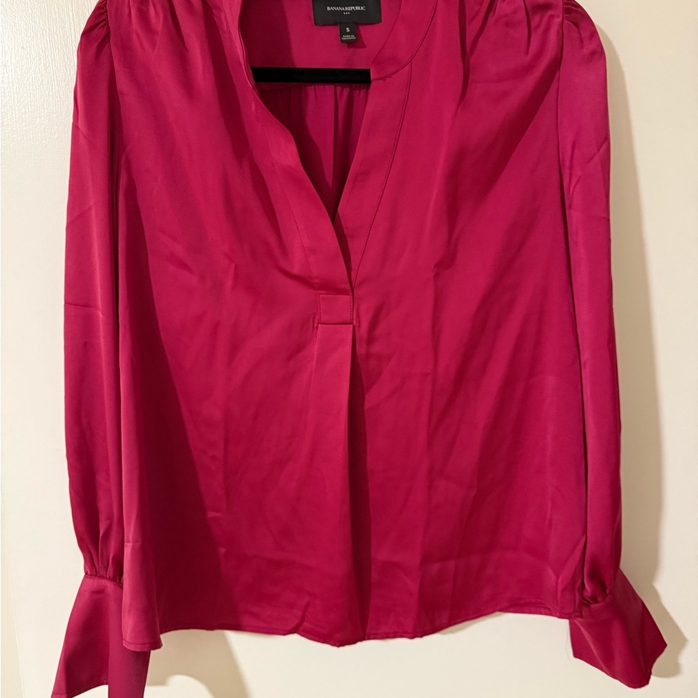 Banana Republic Fuchsia Blouse